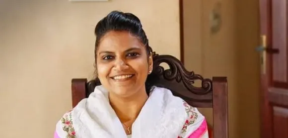 കോണ്‍ഗ്രസില്‍ പുതു ചരിത്രമെഴുതി ജെബി മേത്തര്‍ ! രാജ്യസഭയിലേക്ക് കോണ്‍ഗ്രസില്‍ നിന്നും ഒരു വനിതാ പ്രതിനിധി വരുന്നത് 42 വര്‍ഷത്തിന് ശേഷം.  1974-80 കാലഘട്ടത്തില്‍ കോണ്‍ഗ്രസ് പ്രതിനിധിയായിരുന്ന ലീല ദാമോദര മേനോന് ശേഷം പുതിയ ദൗത്യവുമായി ജെബി മേത്തര്‍