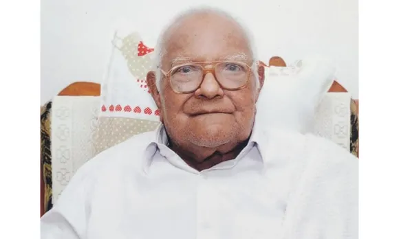 കാഞ്ഞിരപ്പള്ളി പാലമ്പ്ര പാറേക്കാട്ട് വടക്കേ മൊളോപ്പറമ്പിൽ കൂഞ്ഞൂട്ടി നൂറാം വയസില്‍ നിര്യാതനായി