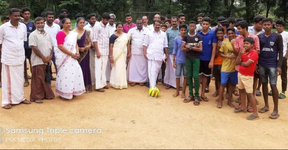 കോടികുളത്ത് യൂത്ത്‌ കോണ്‍ഗ്രസ്‌ മണ്ഡലം കമ്മിറ്റി ഓണാഘോഷവും പെനാല്‍റ്റി ഷൂട്ട്‌ ഔട്ട്‌ ടൂര്‍ണമെന്റും നടന്നു