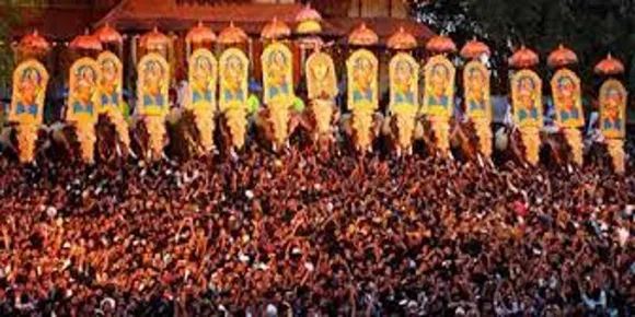 തൃശൂർ പൂരം; വെടിക്കെട്ട് ആസ്വദിക്കാൻ സ്വരാജ് റൗണ്ടിൽ കൂടുതൽ സുരക്ഷിത ഇടങ്ങൾ ഒരുക്കുമെന്ന് സർക്കാർ