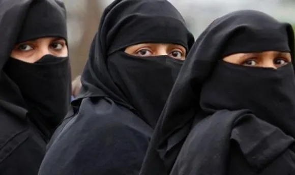 സൗദി അറേബ്യയിൽ ബുള്ളറ്റ് ട്രെയിൻ ഡ്രൈവർമാരാകാൻ 28000 വനിതകൾ തയ്യാർ  !