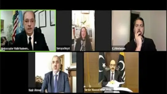 കശ്മീര്‍ വിഷയത്തില്‍ പാകിസ്ഥാന്‍ സംഘടിപ്പിച്ച ഓണ്‍ലൈന്‍ മീറ്റിങ് ഹാക്ക് ചെയ്തു; ഹിന്ദുഭക്തിഗാനങ്ങള്‍ കേള്‍പ്പിച്ച് ഹാക്കര്‍മാര്‍; വീഡിയോ