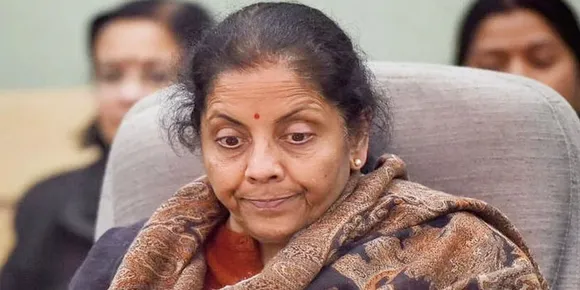 ജനങ്ങള്‍ക്ക് സൗജന്യങ്ങള്‍ നല്‍കുന്നത് കൈയില്‍ പണമുണ്ടോയെന്ന് നോക്കി മാത്രം മതിയെന്ന് സംസ്ഥാനങ്ങളോട് ധനമന്ത്രി