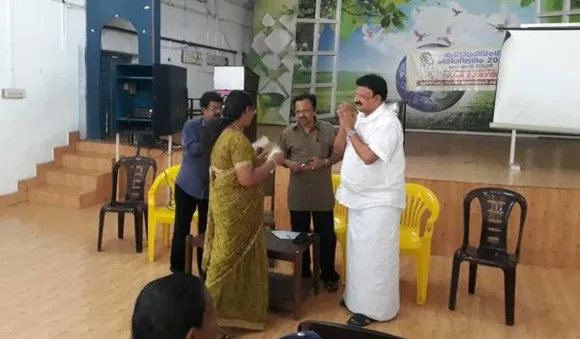 ഇന്ത്യൻ ജീവകാരുണ്യ ട്രസ്റ്റ് വിദ്യാലയങ്ങൾക്ക് സ്‌കോളർഷിപ്പ് വിതരണം ചെയ്തു