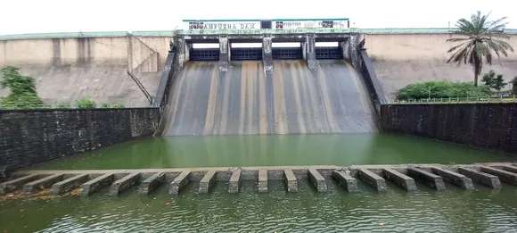 മലമ്പുഴ ഡാം ഇന്ന് തുറന്നില്ല. രാവിലെ ഒമ്പതുമണിക്ക് മലമ്പുഴ ഡാം തുറക്കുമെന്ന് കരുതി എത്തിയവർ നിരാശരായി മടങ്ങി