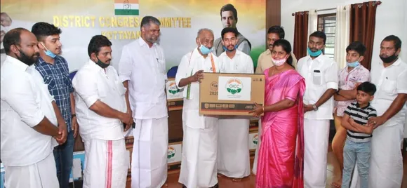 ഓൺലൈൻ പഠനം എന്നത് നിലവിൽ വന്നപ്പോൾ , അടിസ്ഥാന സൗകര്യങ്ങൾ ഇല്ലാത്തത് മൂലം ഒരു കുട്ടിക്കും പഠനം മുടങ്ങരുത് എന്ന ലക്ഷ്യവുമായി ഒഐസിസി ദമ്മാം കോട്ടയം ജില്ലാ കമ്മിറ്റിയും .