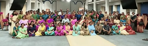 അവിസ്മരണീയമായി ഗൈനക്കോളജിസ്റ്റ് സംഗമം ! ഒത്തുചേർന്നത് മൂന്നു തലമുറകൾ. ഡോക്ടർമാരുടെ സംഗമം വീണ്ടുമൊരു കണ്ടുമുട്ടലിനപ്പുറം ഓർമകളും അനുഭവങ്ങളും പങ്കുവയ്ക്കാൻ
