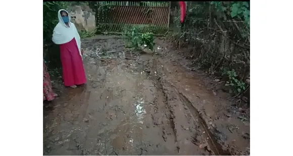 മുതലമട പാറമേട്ടിലേക്കുള്ള നടപ്പാത വാഗ്ദാനത്തിലൊതുങ്ങി. പാറമേട്ട് നിവാസികൾ പ്രത്യക്ഷ സമരത്തിലേക്ക്