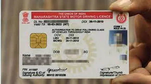 ലാമിനേറ്റഡ് ഡ്രൈവിം​ഗ് ലൈസൻസുകൾ മാറി സ്മാർട്ട് കാ‍ർഡുകൾ യാഥാർത്ഥ്യമാകുന്നു