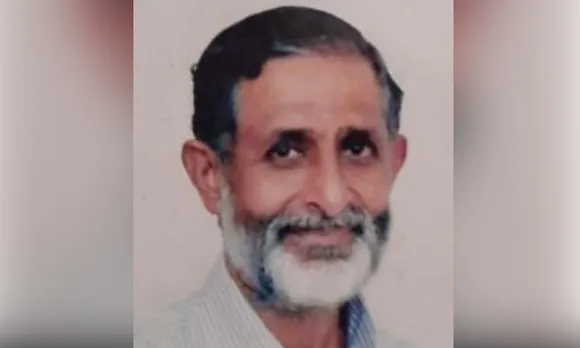 എഴുപത്തൊന്നാം വയസിലും രോഗങ്ങളില്ല, പ്രായാധിക്യത്തിന്റെ അവശതയുമില്ല, സ്കൂളിലും കോളേജിലും ഐ.ടി മേഖലയിലും യോഗാധ്യാപകനായി നിറഞ്ഞു നിൽക്കുകയാണ് ചങ്ങനാശേരി പാറേപള്ളി പുന്നാടൻ പാക്കൽ എബ്രഹാം ജോസഫ് എന്ന ഇട്ടിരാച്ചന്‍