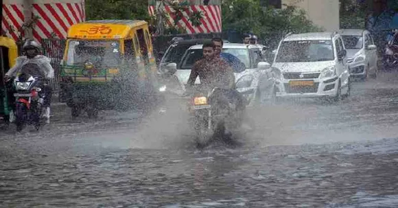 കേരളത്തിൽ 7 വരെ ഇടിമിന്നലോടുകൂടിയ മഴയ്ക്കും കാറ്റിനും സാധ്യത