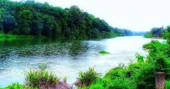 ഇത്തിക്കര ആറ്റിൽ കുളിക്കാനിറങ്ങിയ യുവാക്കളിൽ ഒരാളെ ഒഴുക്കിൽപ്പെട്ട് കാണാതായി: മൂന്നു പേർ രക്ഷപെട്ടു