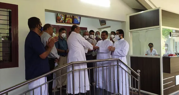 ചെത്തിപ്പുഴ സെന്‍റ് തോമസ് ആശുപത്രിയുടെ ഉടമസ്ഥതയിൽ മണിമലയിൽ പുതിയതായി ആരംഭിച്ച ആശുപത്രിയുടെ താക്കോൽ കൈമാറി