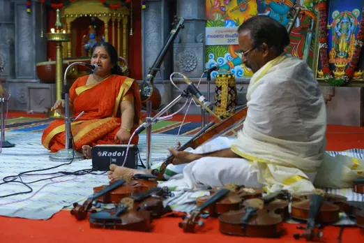ഗായിക യമുനാ ഗണേഷ് നയിക്കുന്ന സംഗീതാരാധന ചേലാമറ്റം കോട്ടയിൽ ശ്രീധർമ്മശാസ്താക്ഷേത്രത്തിൽ