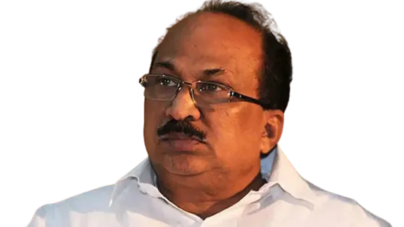ഹൈക്കമാൻഡ് പ്രതിനിധി സംഘത്തെ കാണാന്‍ കെ വി തോമസ് തിരുവനന്തപുരത്തേക്ക് തിരിച്ചു