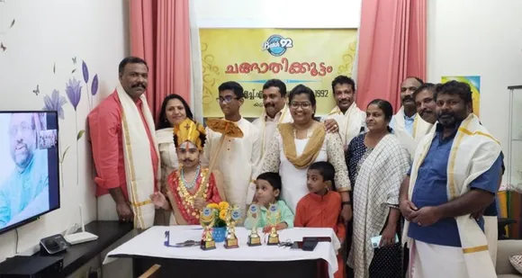 കൊല്ലം ജില്ലയിലെ തേവലക്കര ബിഎച്ച്എസ് എസ്എസ്എല്‍സി 92 ബാച്ച് ചങ്ങാതിക്കൂട്ടം യുഎഇ ചാപ്റ്റർ ഓണാഘോഷം സംഘടിപ്പിച്ചു