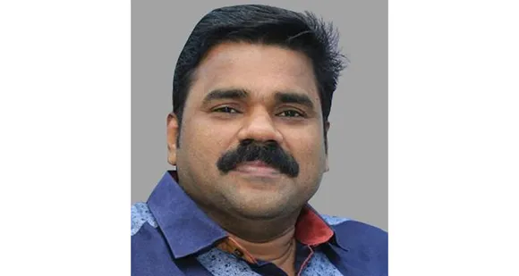 സംഗീത ലോകത്തും സജീവമായി ലിപി അക്ബര്‍