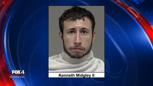 ഡാലസില്‍ പിതാവിനെ വധിച്ച് ഫ്രീസറില്‍ തള്ളിയ മകന് ജീവപര്യന്തം