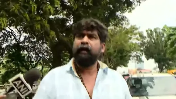 മാസ്‌ക് ധരിച്ചില്ല; ജോജുവിനെതിരെ പരാതിയുമായി യൂത്ത് കോണ്‍ഗ്രസ്‌