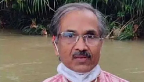 ക്ലിനിക്കില്‍ എത്തിയ യുവതിയോട് അപമര്യാദയായി പെരുമാറിയെന്ന് പരാതി, പിന്നാലെ നാട്ടുകാരുടെ പ്രതിഷേധം! കാസര്‍കോട് നിന്ന് കാണാതായ ദന്ത ഡോക്ടറെ കര്‍ണാടകയിലെ റെയില്‍വേ ട്രാക്കില്‍ മരിച്ച നിലയില്‍ കണ്ടെത്തി