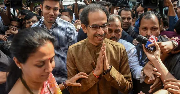 പൗരത്വ ദേദഗതി ബില്ലിനെ പിന്തുണച്ച് ശിവസേന, 'പുലിവാല് പിടിച്ച്്' കോണ്‍ഗ്രസ് ആപ്പിലായി