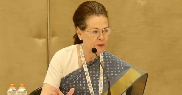 ‘തെരഞ്ഞെടുപ്പ് പെരുമാറ്റ ചട്ടം ലംഘിച്ചു’; സോണിയ ഗാന്ധിക്കെതിരെ പരാതി നൽകി ബിജെപി