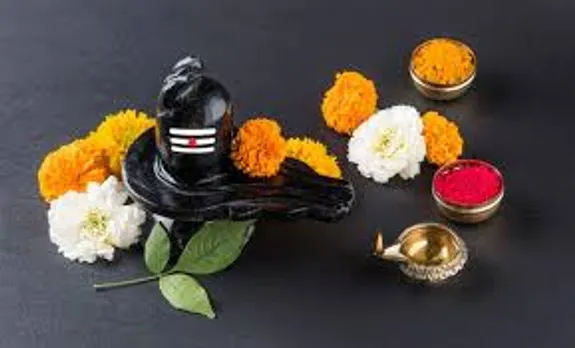 ശിവരാത്രി പുണ്യം; വ്രതം എങ്ങനെ? എടുക്കേണ്ട വിധം എന്നിവയെല്ലാം അറിയാം