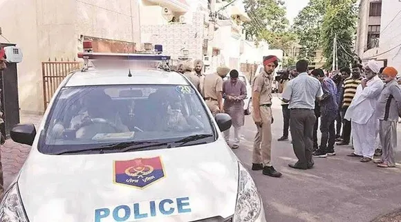 പണിക്കു പോകാത്ത മകനെ കൈകാലുകൾ ബന്ധിച്ച് വെയിലത്തിട്ട് കൊലപ്പെടുത്തി; നാൽപ്പതുകാരനെ കൊലപ്പെടുത്തിയത് 65കാരനായ പിതാവ്