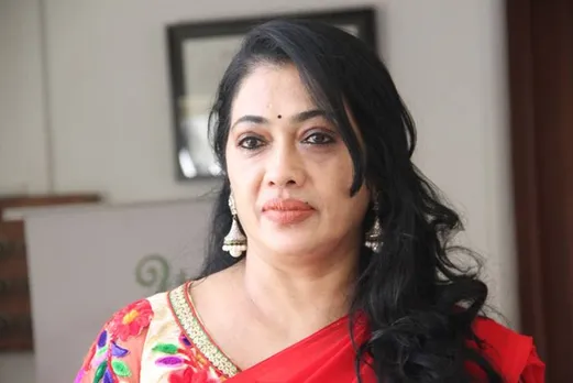 താന്‍ മരിച്ചുപോയി എന്ന വാര്‍ത്ത അറിഞ്ഞു നിരവധി പേരാണ് തന്നെ വിളിച്ചത്.... രേഖ മരിച്ചു പോയോ എന്ന് വിളിച്ച്‌ ചോദിച്ചവരോട് അതെ രേഖ മരിച്ചുപോയി ഈ സംസാരിക്കുന്നത് രേഖയുടെ പ്രേതമാണെന്ന് താന്‍ പറഞ്ഞു.... മരണ വാർത്തയെക്കുറിച്ച് പ്രതികരിച്ച് രേഖ