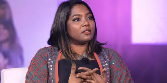 'സ്‌കിന്‍ നല്ലതാണല്ലോ' എന്ന് ആ അവതാരക എന്നോട് പറഞ്ഞു, അങ്ങനെയൊന്നും ആരും ഇതുവരെ പറഞ്ഞിട്ടില്ലായിരുന്നു: സയനോര