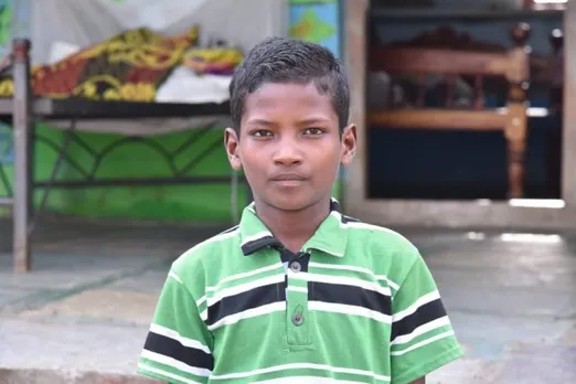 ധീര ബാലൻ വെങ്കടേശനെ കോഴിക്കോട് ആദരിക്കുന്നു