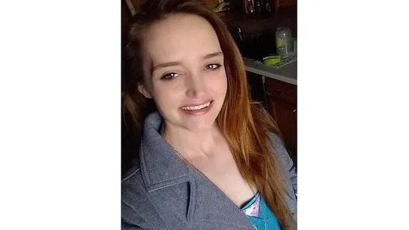 നടക്കാനിറങ്ങിയ യുവതി നായ്ക്കളുടെ ആക്രമണത്തില്‍  കൊല്ലപ്പെട്ടു