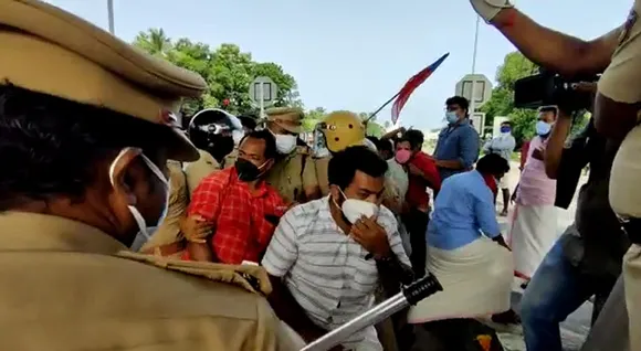 കൊല്ലം ബൈപ്പാസില്‍ ടോള്‍ പിരിവ് ആരംഭിക്കാന്‍ ശ്രമം; പ്രതിഷേധവുമായി യുവജന സംഘടനകള്‍ രംഗത്ത്