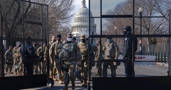 വിവിധ യുഎസ് സ്റ്റേറ്റുകളുടെ ആസ്ഥാനത്ത് ട്രംപ് അനുകൂലികള്‍ റാലി സംഘടിപ്പിക്കും; യുഎസില്‍ വീണ്ടും പ്രശ്‌നങ്ങള്‍ ഉണ്ടാകുമെന്ന് എഫ്ബിഐയുടെ മുന്നറിയിപ്പ്‌