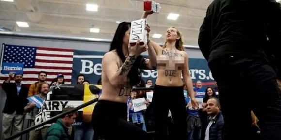 ബെര്‍ണി സാന്റേഴ്സിന്റെ പ്രചാരണ റാലിയില്‍ മാറു മറയ്ക്കാതെ യുവതികളുടെ പ്രതിഷേധം