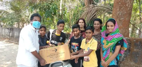 കോവിഡ് കാലത്തു ദുരിതം അനുഭവിക്കുന്നവർക്ക് കൈത്താങ്ങായി കുട്ടികളും