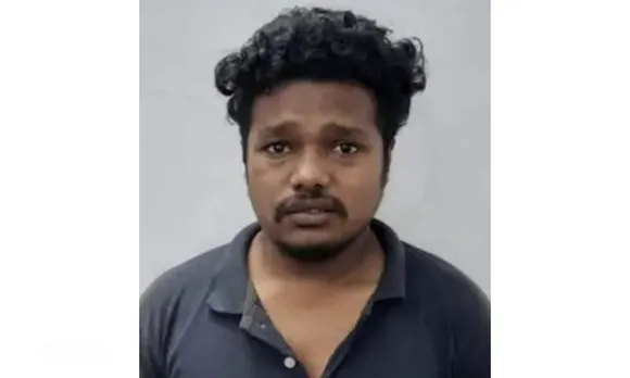 എഞ്ചിനീയറിംഗ് കോളേജില്‍ സായാഹ്ന ബാച്ച് വിദ്യാര്‍ത്ഥിനിയായ സര്‍ക്കാര്‍ ഉദ്യോഗസ്ഥയെ വഴിയില്‍ തടഞ്ഞുനിര്‍ത്തി കടന്നുപിടിച്ച യുവാവ് പിടിയിൽ