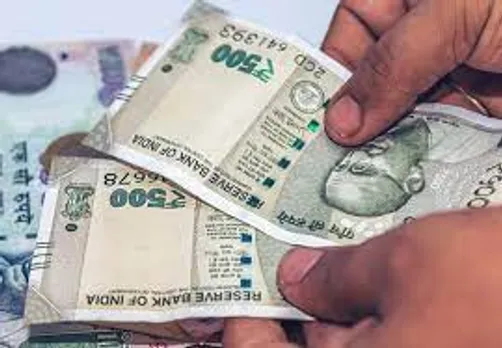 തമിഴ്‌നാട്ടില്‍ വീട്ടമ്മമാര്‍ക്ക് പ്രതിമാസം ആയിരം രൂപ വീതം ശമ്പളം നല്‍കാന്‍ തീരുമാനം