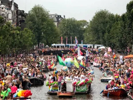 നെതെർലാൻഡ്‌സ് ജനതയുടെ ചോദ്യം - "വിരുന്നുവരുന്നതിനും ഒരു മര്യാദ വേണ്ടേ ?"