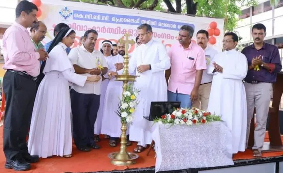 മാറുന്ന കുടുംബപശ്ചാത്തലം തിരിച്ചറിയണം - മാര്‍ പൊരുന്നേടം