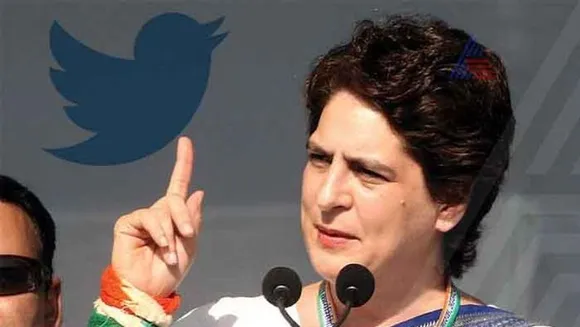 നിങ്ങള്‍ ദേശസ്‌നേഹിയാണെങ്കില്‍ പാകിസ്താനെപ്പറ്റി സംസാരിക്കുന്നതിന് പകരം ഇന്ത്യയെക്കുറിച്ച് രാജ്യത്തെ യുവാക്കളെക്കുറിച്ചു സംസാരിക്കൂവെന്ന് പ്രിയങ്കഗാന്ധി