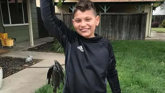 സ്കൂള്‍ സൂം ഓണ്‍ലൈന്‍ ക്ലാസിനിടെ പതിനൊന്നുകാരന്‍ സ്വയം വെടിയുതിര്‍ത്തു മരിച്ചു