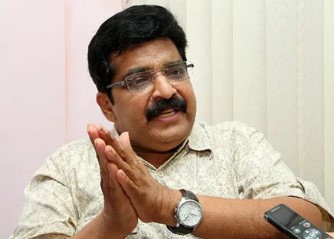 കൊവിഡിന്റെ മറവില്‍ തീവെട്ടിക്കൊള്ള; പിപിഇ കിറ്റ് വാങ്ങിയതില്‍ വന്‍ അഴിമതിയെന്ന് ഡോ. എം കെ മുനീര്‍ എംഎല്‍എ.