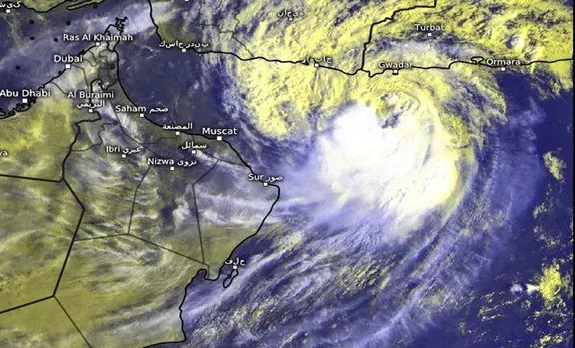 ഒമാനിൽ രണ്ട് ദിവസം പൊതു അവധി; ബസ്, ഫെറി സർവീസുകൾ നിർത്തിവയ്ക്കും