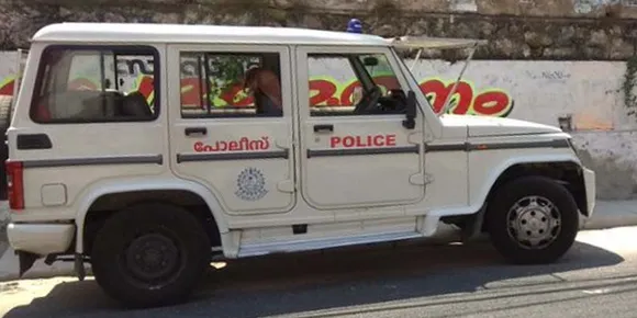 ഫേസ്ബുക്ക് പ്രണയം: മലപ്പുറത്ത് വീട്ടമ്മയെ മയക്കുമരുന്ന് നൽകി പീഡിപ്പിച്ച മൂന്നുപേർ പിടിയിൽ