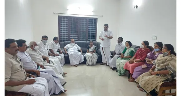 കുറവിലങ്ങാട് കോഴായിൽ നിർദ്ദേശിച്ചിരിക്കുന്ന മാലിന്യ പ്ലാന്റ് ഒഴിവാക്കാൻ സർക്കാർ ഉത്തരവ് ഇറക്കാത്തത് തികച്ചും പ്രതിഷേധാർഹം - മോൻസ് ജോസഫ് എംഎൽഎ