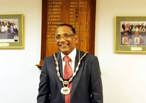 യുകെയിലെ ലൗട്ടൺ മുൻസിപ്പൽ കൗൺസിലർ ആയി പത്തനംതിട്ട സ്വദേശി ഫിലിപ്പ് എബ്രഹാം മൂന്നാം തവണയും  തെരഞ്ഞെടുക്കപ്പെട്ടു