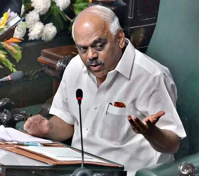 വിമത എം.എൽ.എമാരുടെ രാജിയിൽ ഇന്ന് തീരുമാനമില്ലെന്ന് സ്പീക്കർ; രാജിയുടെ ദൃശ്യങ്ങൾ നാളെ കോടതിയിൽ ഹാജരാക്കും