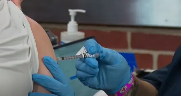 മിഷിഗണില്‍ വാക്‌സിനേഷന്‍ സ്വീകരിച്ച 246 പേര്‍ക്ക് കോവിഡ്; 3 മരണം !