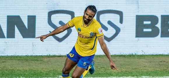 നാളെ കേരള ബ്ലാസ്റ്റേഴ്‌സിന് അഗ്നിപരീക്ഷ! മുംബൈയ്‌ക്കെതിരായ മത്സരത്തിന് മുമ്പ് ടീമിന് തിരിച്ചടി; ഹര്‍മന്‍ജോത് ഖബ്രയ്ക്ക് രണ്ടു മത്സരങ്ങളില്‍ വിലക്ക്‌